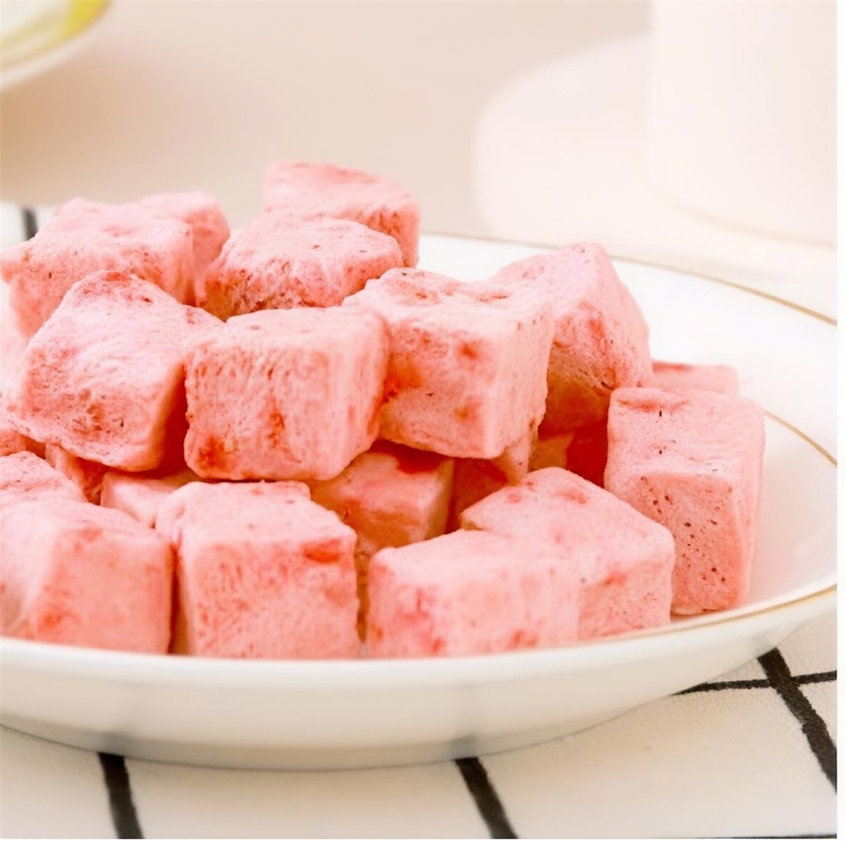 FD Yougurt Cube (Strawberry flavor)